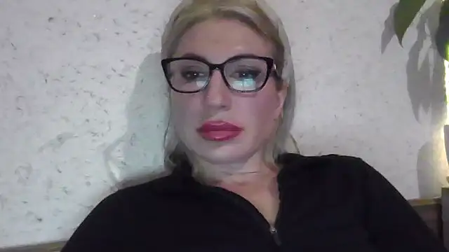 fox red lady7 online show from April 2026 08:55:02 PM