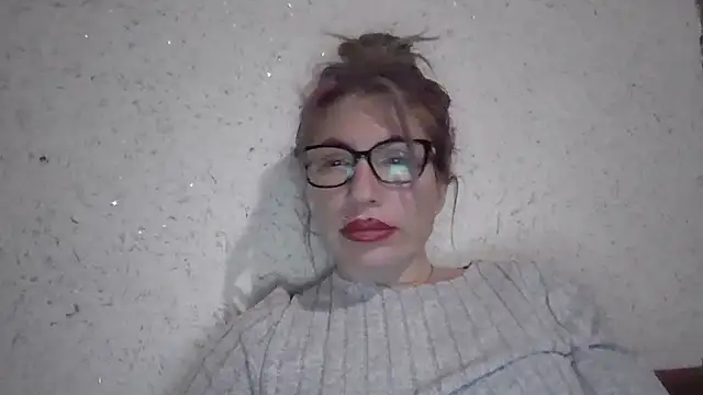 Snapshot of fox_red_lady7 chatting on February 2026 08:55:02 PM fox red lady7 online show from February 2026 08:55:02 PM