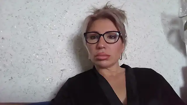 fox red lady7 online show from April 2026 08:32:01 AM