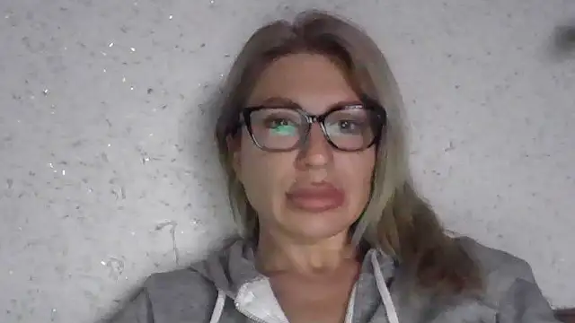 fox red lady7 online show from April 2026 09:27:01 AM