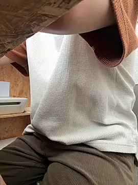 Snapshot of sonwmelt1 chatting on September 2025 06:24:02 AM sonwmelt1 online show from September 2025 06:24:02 AM