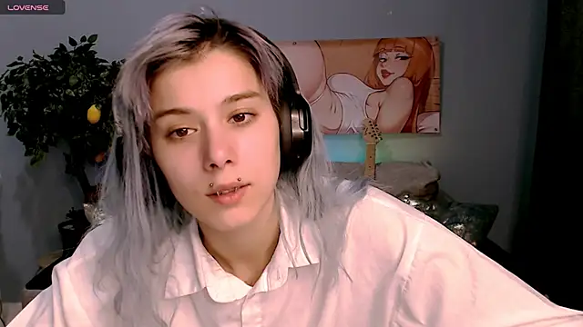 SophieAsh online show from October 2025 07:31:02 AM