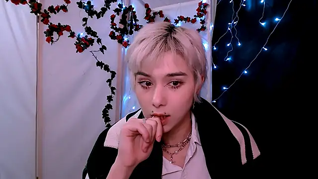 SophieAsh online show from January 2026 07:17:02 PM