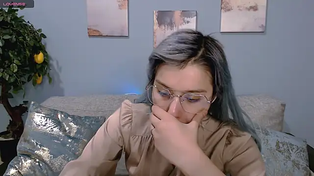 SophieAsh online show from October 2025 07:12:02 AM