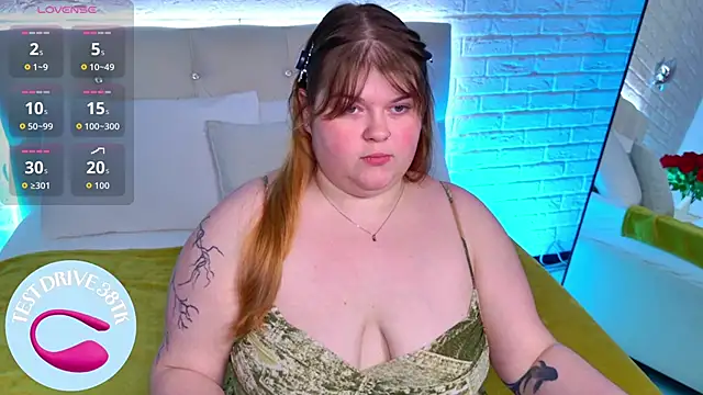 Mia Ray online show from June 2026 06:36:02 PM