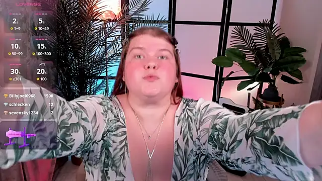 Mia Ray online show from July 2026 07:39:01 PM