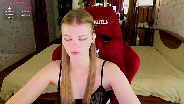 Jenny Skinner20 online show from May 2026 08:19:01 PM