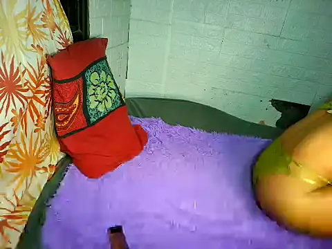 zoeytransph online show from December 2025 09:03:02 AM