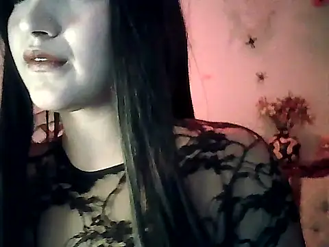 FallsForHerSmile online show from November 2025 03:11:02 AM