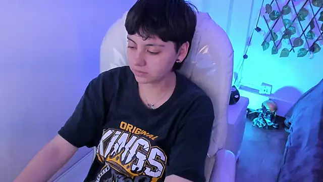 Nathaly ds online show from March 2026 07:48:02 PM