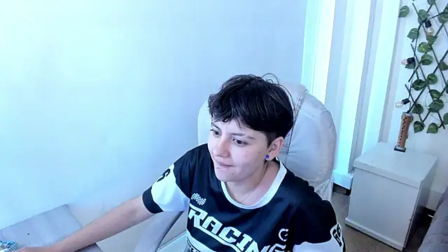 Nathaly ds online show from October 2025 08:08:02 PM