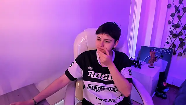 Nathaly ds online show from March 2026 03:06:01 PM