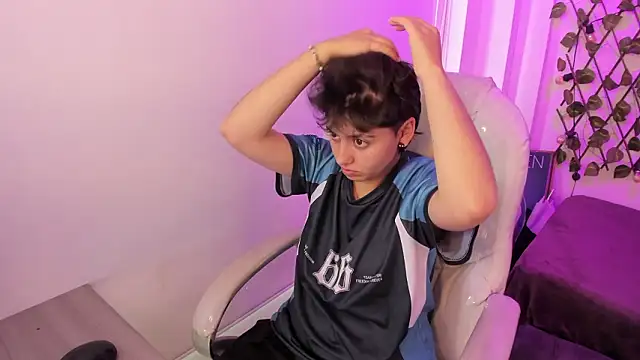 Nathaly ds online show from March 2026 07:31:02 PM