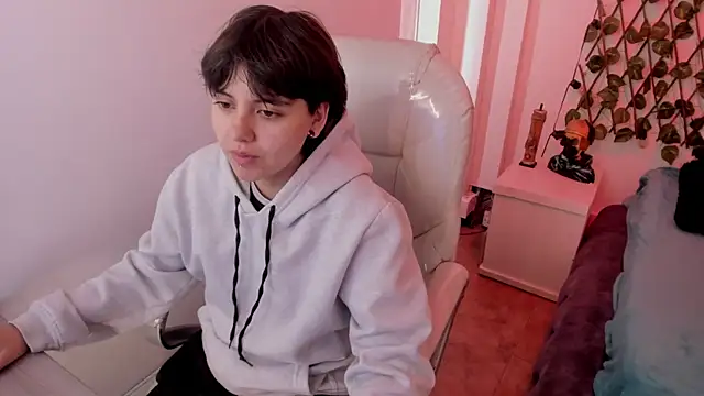 Nathaly ds online show from January 2026 07:09:01 PM