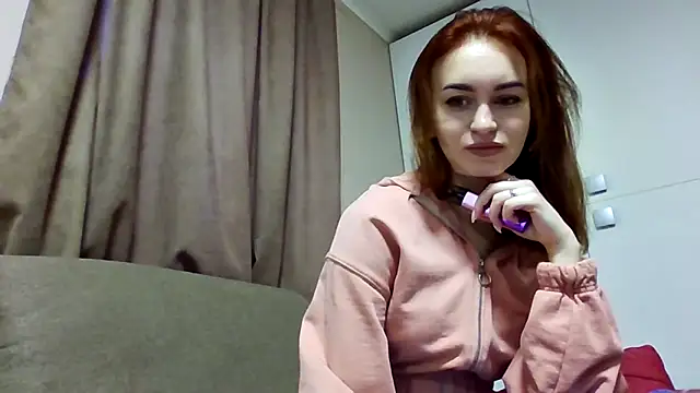 Snapshot of Requellia chatting on October 2025 12:29:02 PM Requellia online show from October 2025 12:29:02 PM