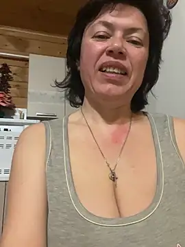 Kiravix online show from April 2026 07:40:02 PM