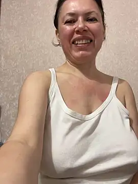 Kiravix online show from April 2026 06:56:01 PM