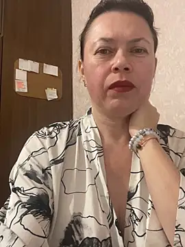 Snapshot of Kiravix chatting on February 2026 07:48:02 PM Kiravix online show from February 2026 07:48:02 PM