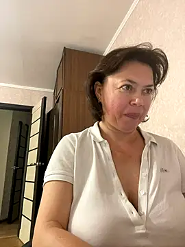 Kiravix online show from October 2025 11:58:02 AM