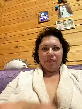 Kiravix online show from October 2025 05:36:01 PM