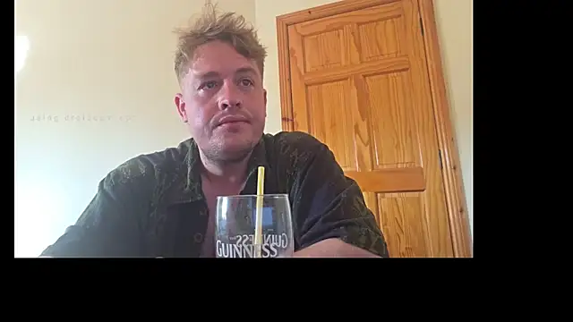 giovanotto47 online show from May 2026 05:11:01 PM