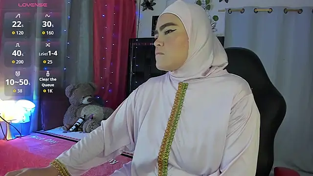 MarianFadel online show from December 2025 12:42:02 PM