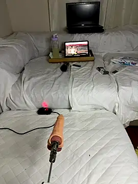 Ozge-SluttyScream69 online show from November 2025 12:10:02 AM