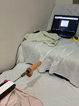 Ozge-SluttyScream69 online show from April 2026 09:49:01 PM