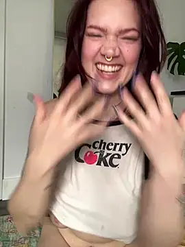 zarialove online show from March 2026 07:10:02 PM