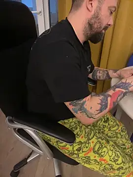 DavidMaros online show from November 2025 05:41:02 AM