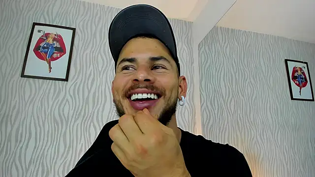 dylan jacobx online show from November 2025 03:32:02 AM