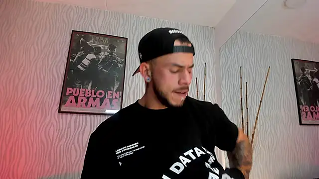 dylan jacobx online show from February 2026 11:05:02 PM