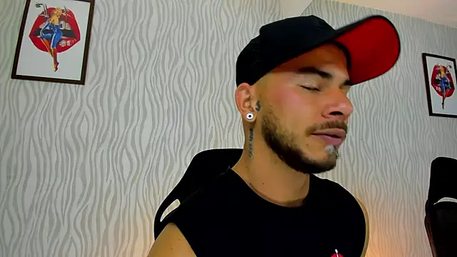 dylan jacobx online show from October 2025 01:50:01 AM