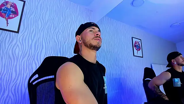 dylan jacobx online show from November 2025 01:59:02 AM