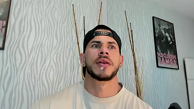 dylan jacobx online show from May 2026 10:40:01 PM