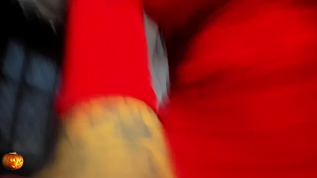 Snapshot of hannahdvil1 chatting on October 2025 11:53:02 AM hannahdvil1 online show from October 2025 11:53:02 AM