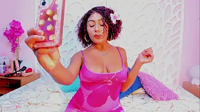 Snapshot of Emmadancer chatting on September 2025 08:48:02 PM Emmadancer online show from September 2025 08:48:02 PM