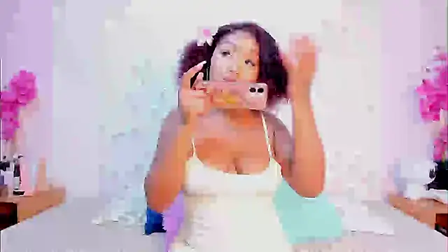 Snapshot of Emmadancer chatting on September 2025 08:00:01 PM Emmadancer online show from September 2025 08:00:01 PM