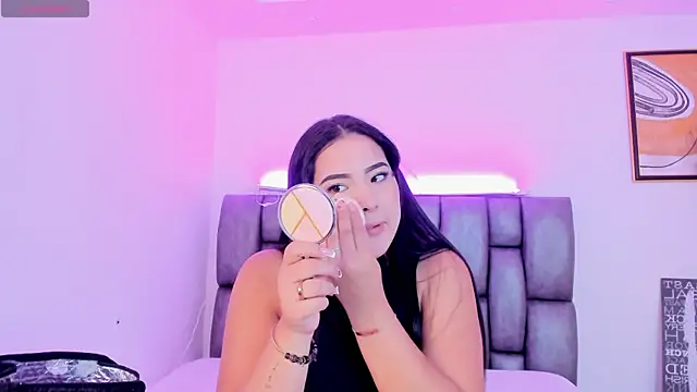 sofiacaramel online show from October 2025 07:13:02 PM