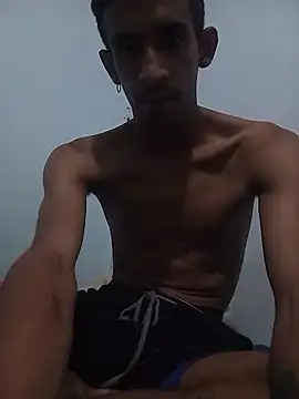 Snapshot of Bruno_Hallss chatting on November 2025 04:00:02 AM Bruno Hallss online show from November 2025 04:00:02 AM