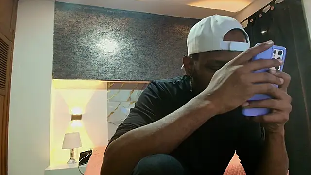 muller asher online show from November 2025 03:22:01 AM