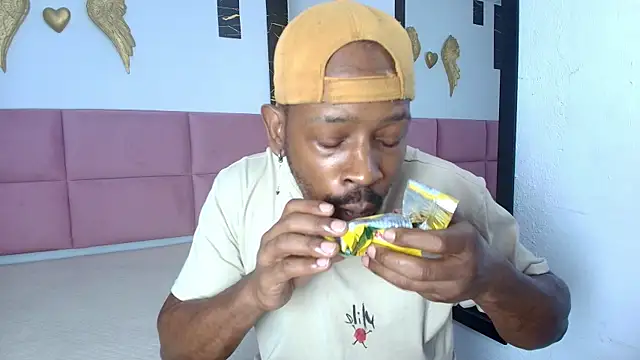 muller asher online show from October 2025 09:11:02 PM