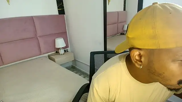 muller asher online show from November 2025 03:32:02 AM