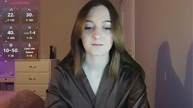 white liillyy online show from April 2026 09:39:33 PM