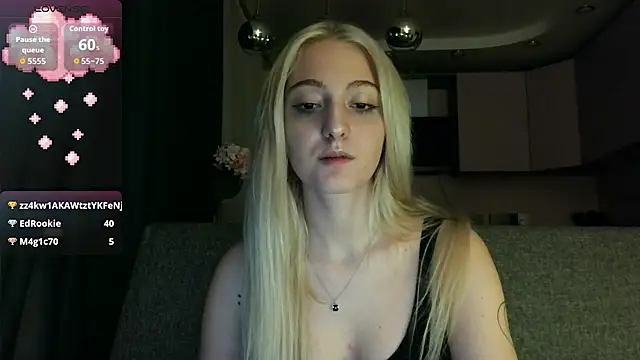 Snapshot of white_liillyy chatting on September 2025 11:19:02 PM white liillyy online show from September 2025 11:19:02 PM