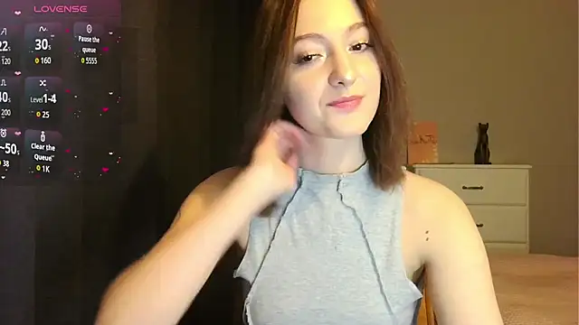 white liillyy online show from March 2026 10:10:02 PM