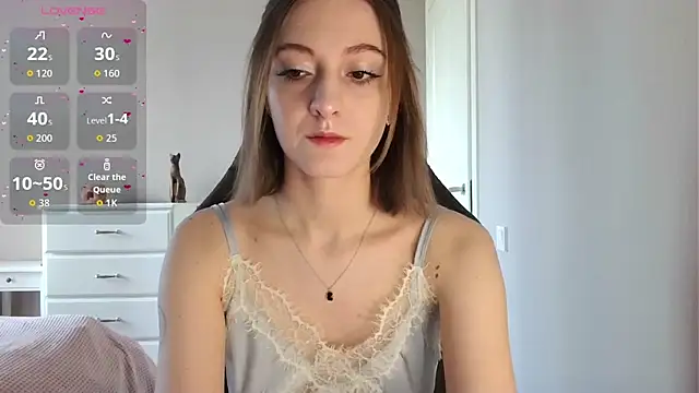 white liillyy online show from June 2026 10:49:02 AM