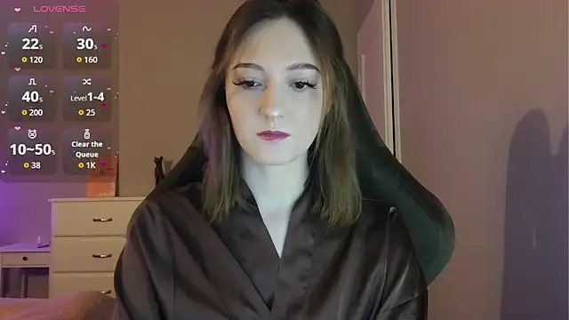 white liillyy online show from April 2026 12:26:02 AM