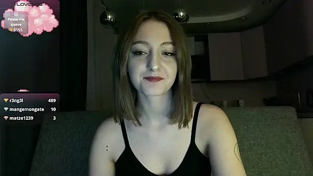 Snapshot of white_liillyy chatting on November 2025 10:02:01 PM white liillyy online show from November 2025 10:02:01 PM