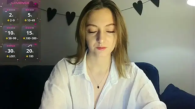 white liillyy online show from February 2026 08:30:02 PM